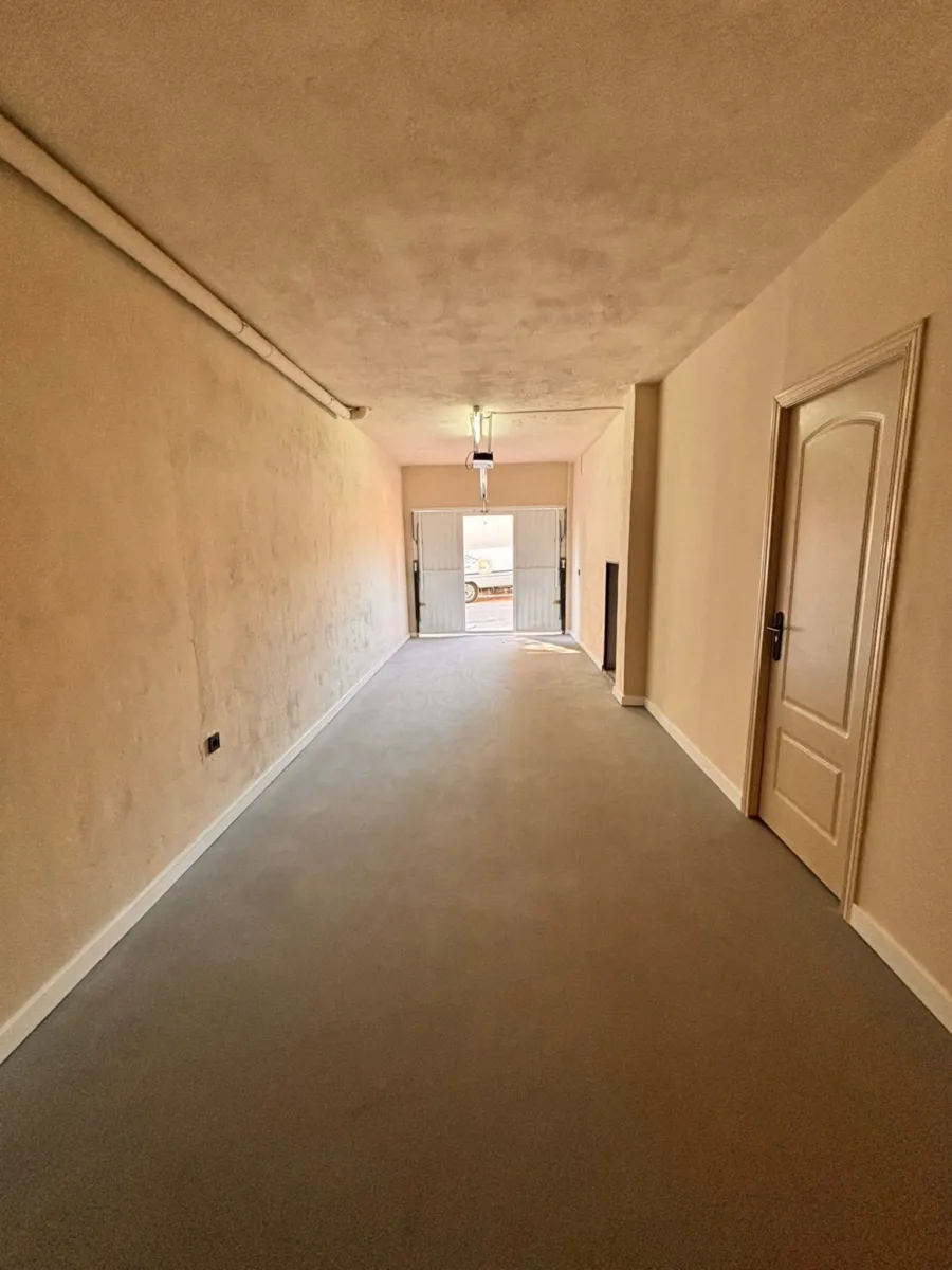 Corridor to the garage