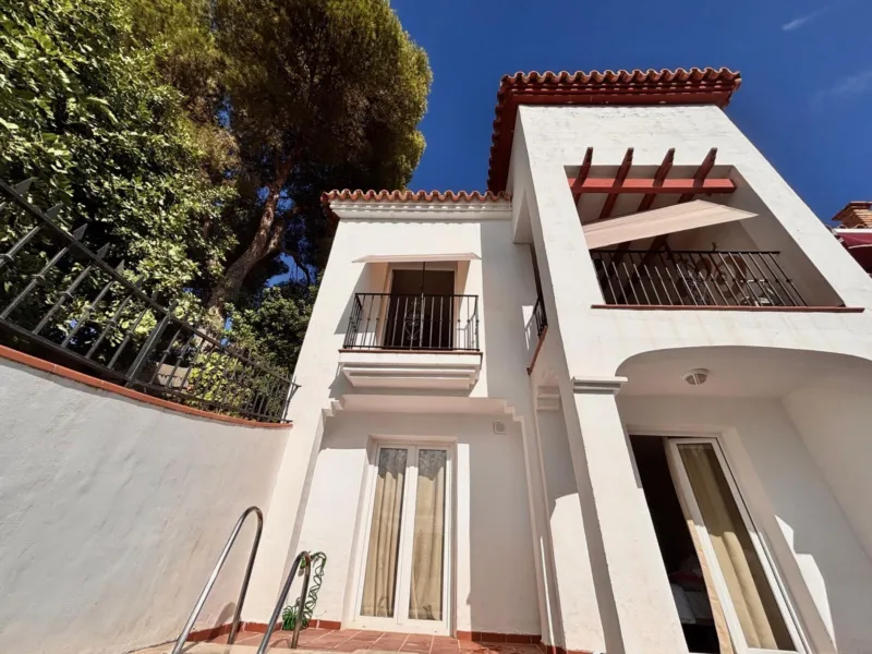 The house with its private pool